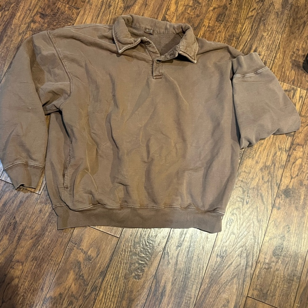 Brown COMFY 3/4 Button Sweatshirtrt